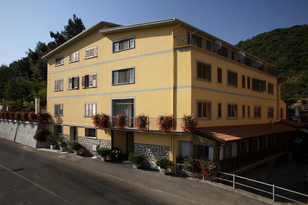 Albergo Terme Santamaria 카스텔포르테 외부 사진