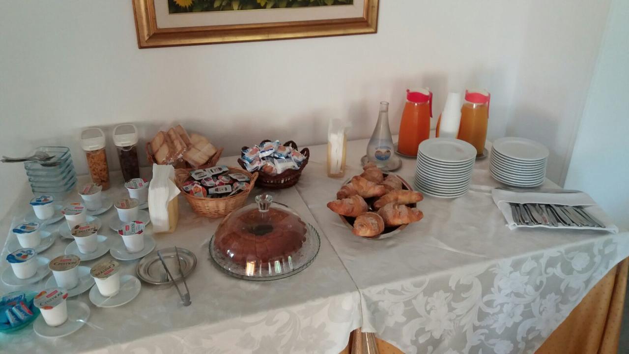 Albergo Terme Santamaria 카스텔포르테 외부 사진